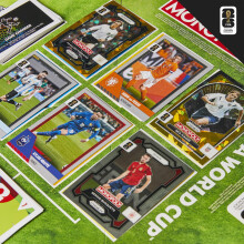 Monopoly Panini Prizm: FIFA World Cup Game I Football Board Game with Monopoly Panini Prizm FIFA World Cup 2026 Trading Cards I Ages 8+ - English Vers