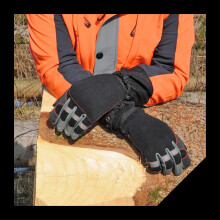 Oregon Chainsaw Gloves, 4 Way Stretch PPE Clothing, Pair of Professional Chainsaw Protective Gloves, Leather, Black – Medium (Size 9) (295395M)