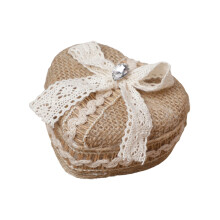 Heart-Shaped Linen Ring Box984.5cm