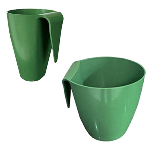 Gartenbaubecher aus lebensmittelechtem Material. Luftlöcher-L 6 2