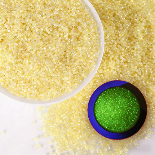 Multipurpose Glass Beads With Sturdy Luminescence For-Yellow