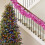 Donkerroze slinger van lametta, 2 meter, voor de kerstboom 3