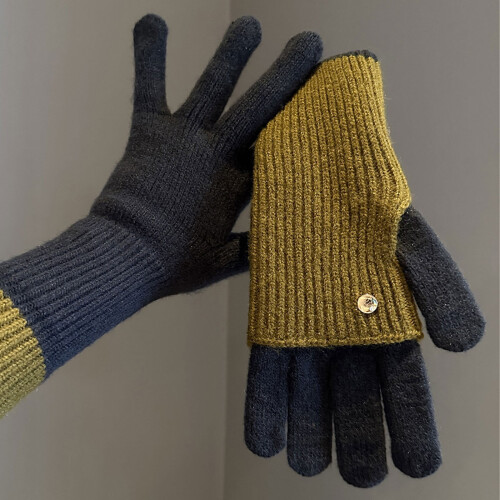 Reversible Knit Mittens Maillard Style Convertible 1