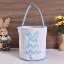Osterhasen-bestickte Süßigkeitentüte aus Canvas