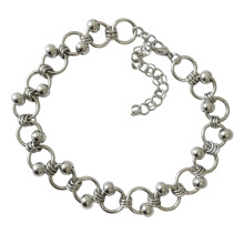 Collier entrelacé d'inspiration punk Construction en alliage de