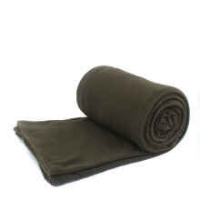 Outdoor-Fleece-Schlafsack, Campingausflug, Klimaanlage, schmutziger Schlafsack, durch Kniedecke getrennt, während der Mittagspause, ver
