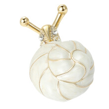Elegant Snail Designs Brooch Decorated In Enamel And-White
