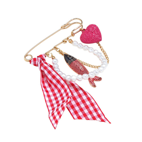 Poisson tropical surdimensionné créatif avec broche de mode en
