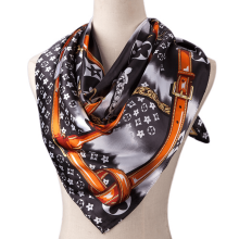 AVEKI Foulard quadrato in seta 35 x 35 cm, foulard per capelli, fascia per dormire, foulard in raso, regalo a sorpresa J_J_Surprise