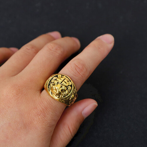 Herrering i rustfritt stål med vintage løvehode 1