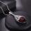 Collana con ciondolo ovale in strass verde 5