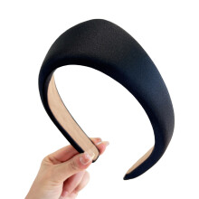 Modieus haaraccessoire met driehoeken Lichtgewicht-Zwart