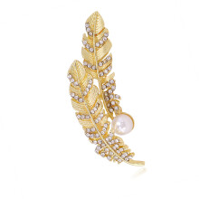 Pearls Feather Brooch 7g Ultra Light Comfortable Pin for Daily