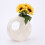 Moderne Keramikvase, weiß, minimalistisch, abstrakte Form 6