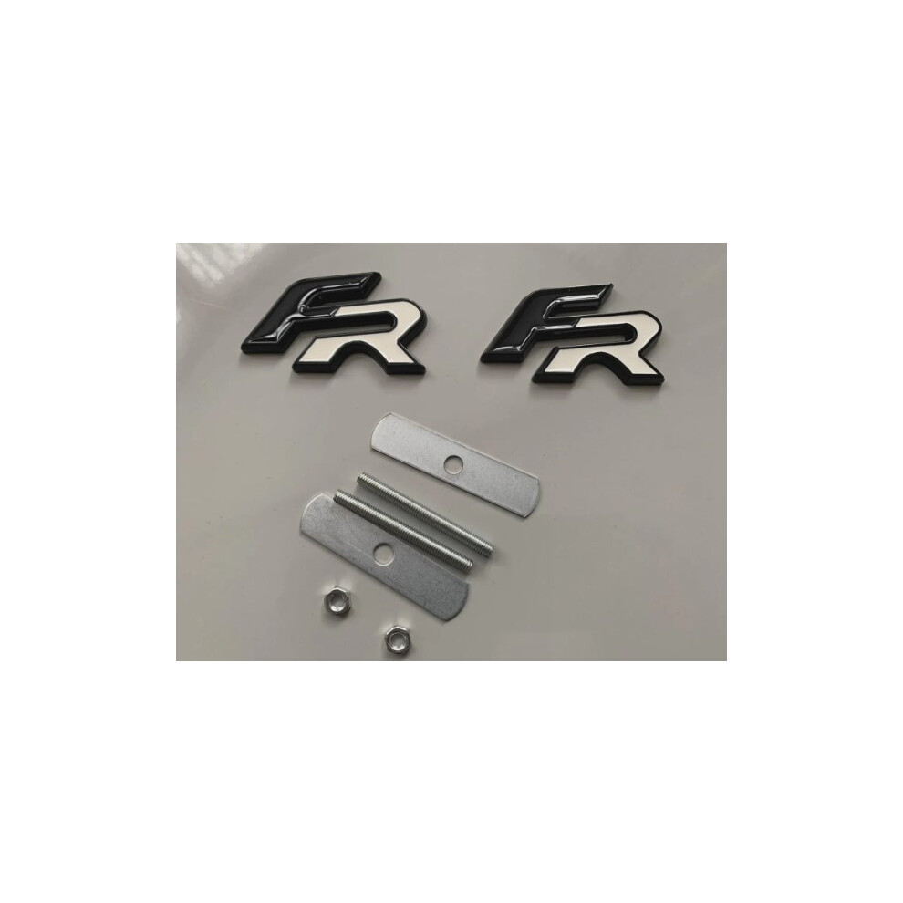 Gloss Metal Fr Rear + Front Grill Badge Seat Leon Ibiza Ateca Arona 65Mm White/Black 5060655321474