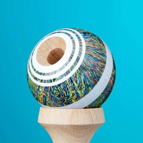 Krom Kendama Noia 5 Freiluftspiel 2