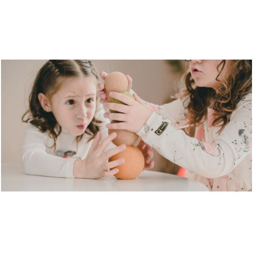 Elou - De Bellen - GLOBE TROTOYS 2