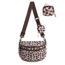 Gesteppte Damen-Umhängetasche, 4,6 l, 2-in-1-Bauchtasche mit Leopardenmuster für Alltag und Uni