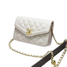 Gesteppte Umhängetasche aus echtem Leder mit Kette, elegante und stylische Mini-Handtasche für Damen, lässiger Freizeitlook