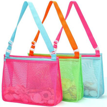 Großer Netzgewebe-Strandbeutel als 3-teiliges Set, praktisch zur Aufbewahrung von Sandspielzeug & Schwimmzubehör.