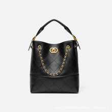 Elegante, gesteppte Kettentasche, Retro-Schultertasche aus mattem Leder mit großem Fassungsvermögen