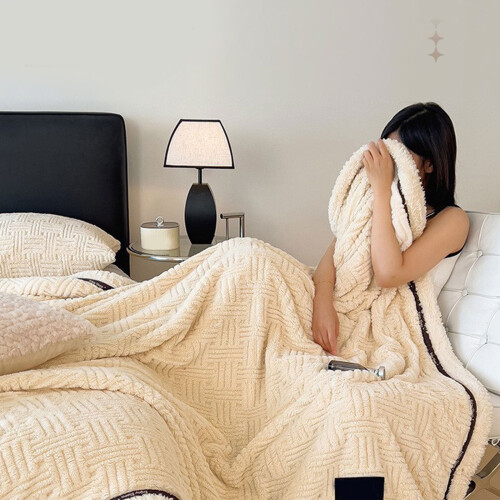 Double-Layer Fleece Throw Blanket 200x150cm Beige 1