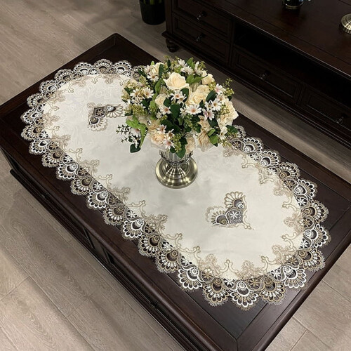 Oval Lace Table Mat in Flax Gray