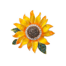 Trendy Floral Fashion Pin Crafted Of Oxidation Resistant Alloy