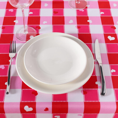 Red & White Heart Pattern Polyester Tablecloth 60 x 120 in 2