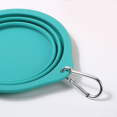 600ml Foldable Pet Bowl Silicone Travel Feeder 2