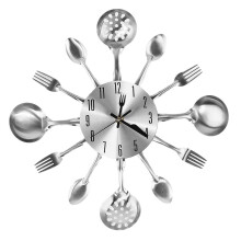 14 Inch Metal Fork and Spoon Wall Clock
