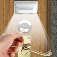 Black Friday Keyhole Light Battery Powered PIR Infrared Wireless Automatic Sensor Motion Detector Door Keyhole with 4 LED Lights Crane Light LED Keyh