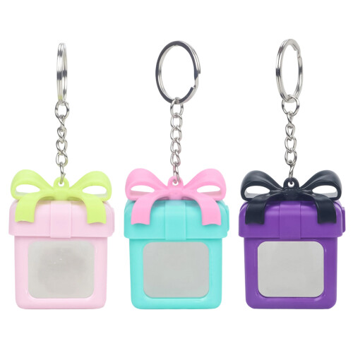 Surprise Mystery Gift Box Keychain Accessory Glowing Mini-Green 1