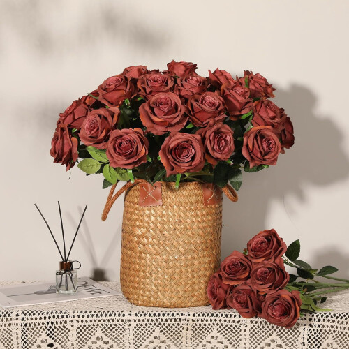 10pcs Realistic Silk Black Roses with Long Stems 1
