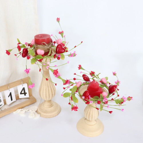 Heart-Shaped Berry Candle Ring – Iron – 28 cm