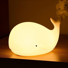 Nočné svetlo Whale stmievateľné, 7 farieb, 3-hodinový časovač