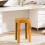 Taburete apilable de plástico – Naranja, 46x30cm 1