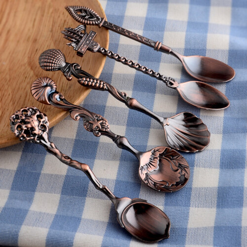 5-Piece Vintage Zinc Alloy Coffee Spoon Set 2