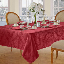 Barcelona Damask Tablecloth 60 x 102 in Red