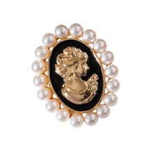 Elegante Perlen-Cameo-Pin-Brosche aus Legierung im-Schwarz S