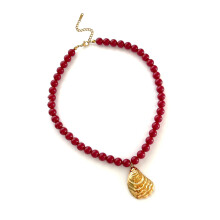 Collier élégant avec pendentif pétoncles en perles,-Rouge