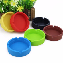 Ashtray, Heat Resistant Rubber Ashtray for Indoor Outdoor Use, Dishwasher Safe Bendable Ashtray, Party Home Decor, 1Pcs (Red)