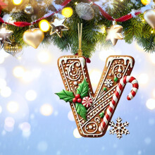 Personalized Wooden Initial Ornament – Christmas Tree