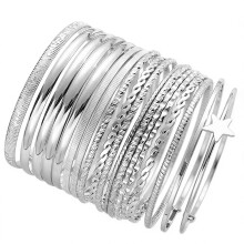 18 Pieces Black Coated Iron Twisted Star Bracelets Set-202