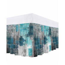 Turquoisegrijze bedrok voor een tweepersoonsbed (queensize) met een hoogte van 18 inch (45,7 cm).