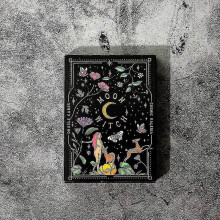 Tarot voor beginners Tarot met betekenissen op de kaarten Trefwoorden Omgekeerd Chakra Planeet Dierenriem Element Middelgroot Formaat L