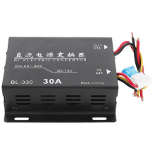 Auto Voltage Converter Zwart Rubber Hoogwaardige Materialen