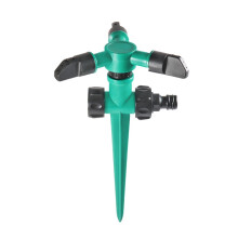 Automatic rotating plastic ground sprinkler with small triangular nozzle for garden lawns (green)
