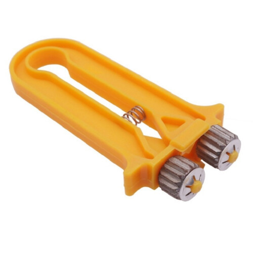 Outil apicole pour ruche à fil tendu 1