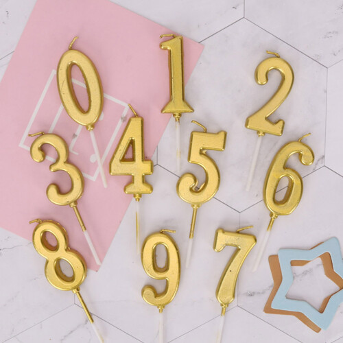 Chiffre En Cire Pour Anniversaire 2